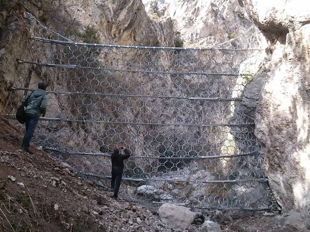 Opere di Trattenuta delle Colate Detritiche sul Torrente Nua